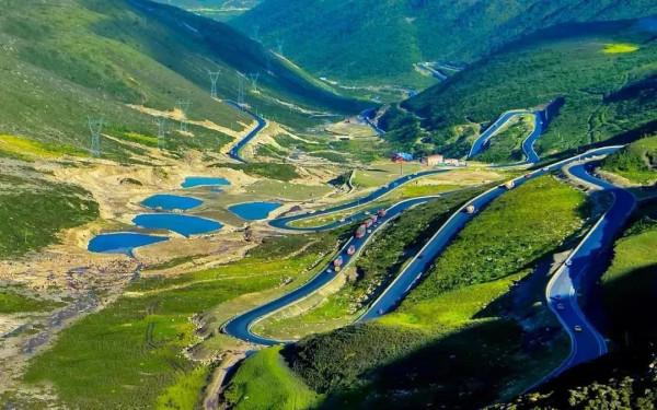 吐血整理！這10條精華自駕線路！每條線路沿途風景都無比驚豔