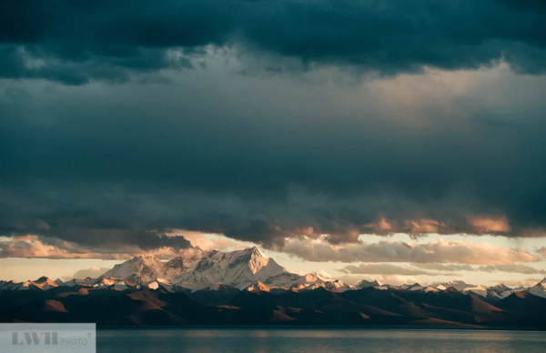 兩個人，一輛車，阿里北線無人區穿越