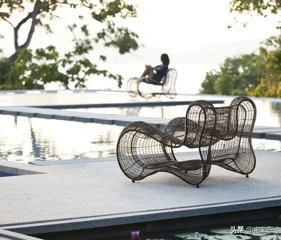 秋高氣爽，戶外傢俱正當時