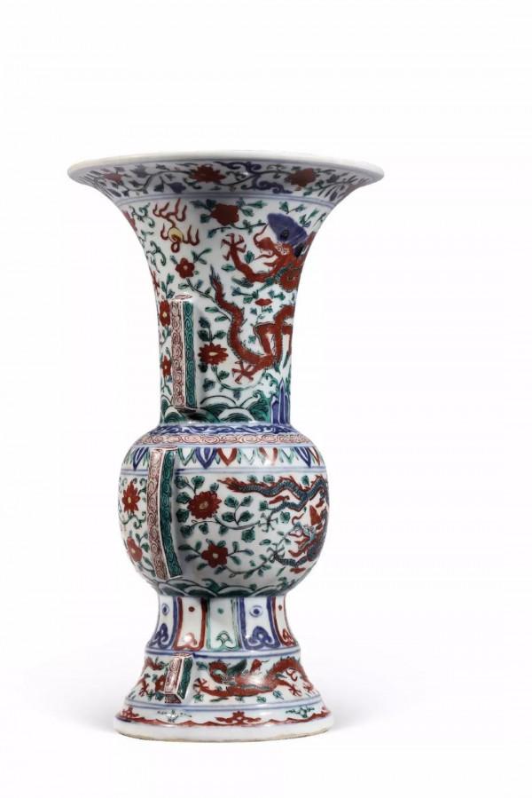 為何萬曆時期的瓷器紋飾,線條如此豪放不羈 為何萬曆時期的瓷器紋飾,線條如此豪放不羈