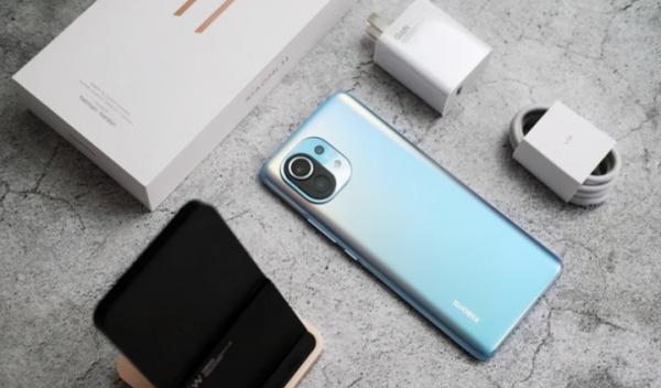 廣東人喜愛的幾款手機釘子戶,效能與顏值樣樣全,小米亮眼 廣東人喜愛的幾款手機釘子戶,效能與顏值樣樣全,小米亮眼