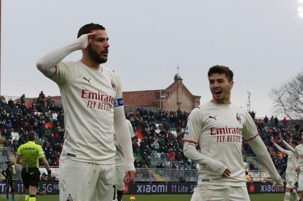 意甲-伊布閃擊連續24年聯賽取得進球 特奧梅開二度 米蘭3-0暫登頂