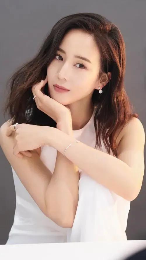 張鈞甯高畫質圖集:趙又廷眼光真不賴 張鈞甯高畫質圖集:趙又廷眼光真不賴