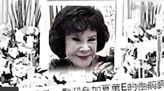 8位女星的整容“塌房路”：有人葬送事業，有人毀容，張檬可惜了