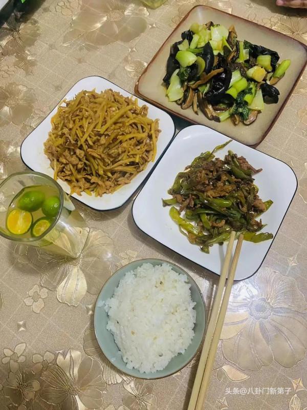 豪門故事——談談簡衣筆下的巧雲 豪門故事——談談簡衣筆下的巧雲