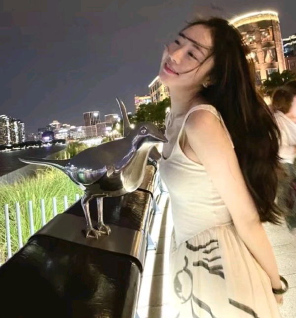 都是手撕前任,陳露和李靚蕾的結局為何如此不同? 都是手撕前任,陳露和李靚蕾的結局為何如此不同?