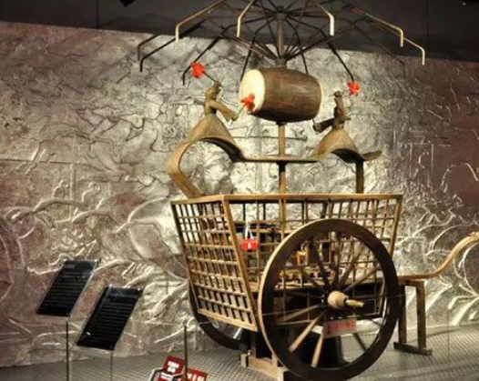 古人靠兩條腿出行？別被誤導了，我們祖先早有了計程車和公交車