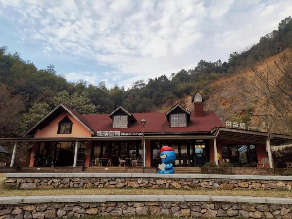 貝拉小鎮一日遊 貝拉小鎮一日遊