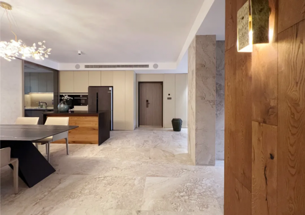 一樓帶60㎡院子的3居室，翻新改造後，效果不輸別墅