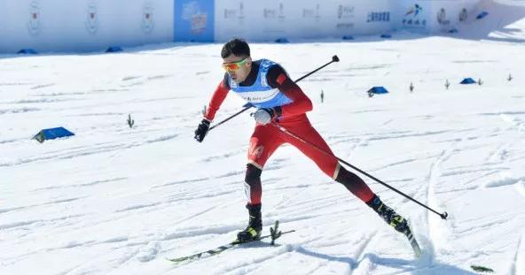 代表運動員宣誓的王強今日參賽