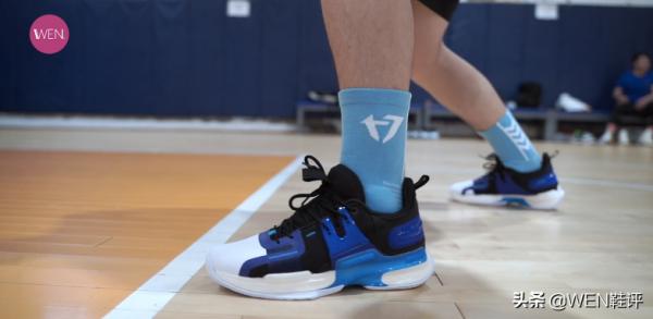 不到五百,國內現役唯一本土球員簽名鞋實戰測評 不到五百,國內現役唯一本土球員簽名鞋實戰測評