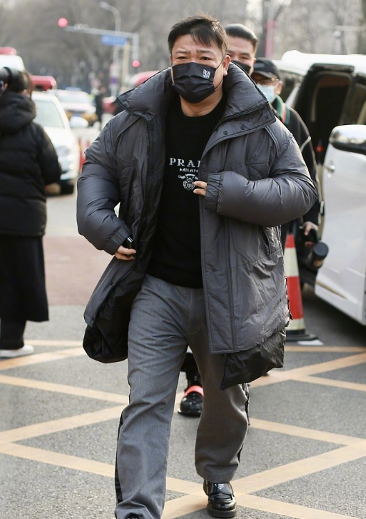 央視春晚彩排路透:劉濤太美、“真假”賈玲鬧烏龍,包貝爾遭群嘲 央視春晚彩排路透:劉濤太美、“真假”賈玲鬧烏龍,包貝爾遭群嘲