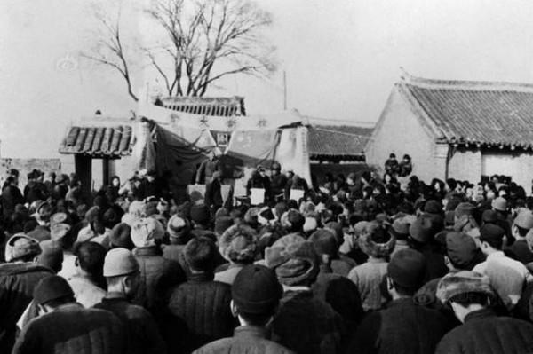 賀健：撒謊說去當鐵匠，當兵25年成司令，回家後被母親打了一巴掌