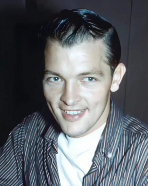 聖誕歌曲大戰，新的奪冠潛力股誕生