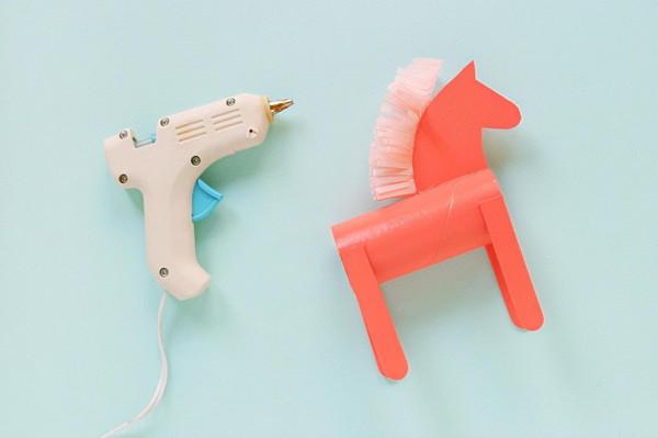 幼兒園小手工┃小馬做的糖果包！做個禮物送出去絕不跌份