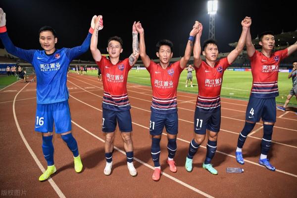 中超動態：廣州隊前外援因性侵罪被判2-9年監禁，阿蘭參加世預賽