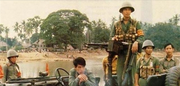 征戰20年的越軍大校師長,被撤銷職務開除黨籍,究竟為何? 征戰20年的越軍大校師長,被撤銷職務開除黨籍,究竟為何?