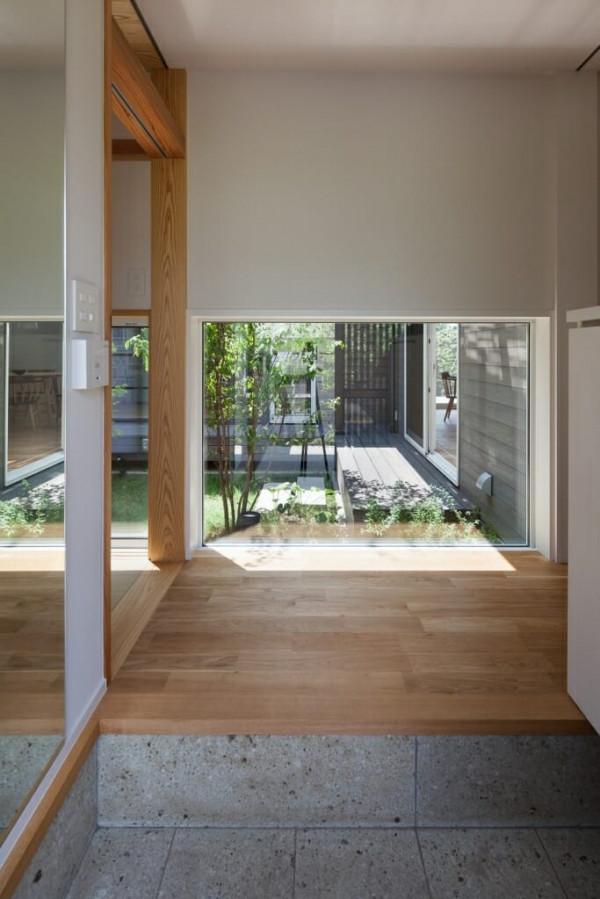 風景如畫的中庭之家