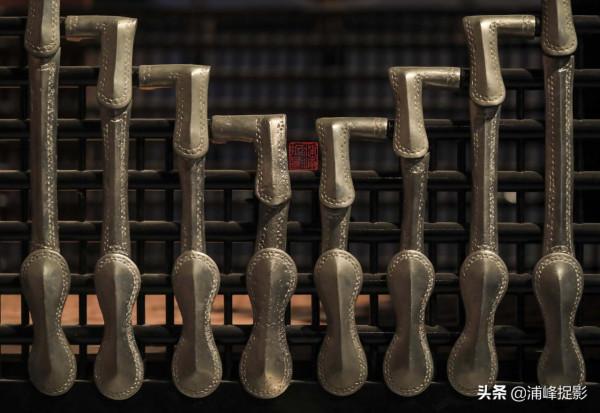 2500年前“野蠻民族”西戎王墓被盜,挖出戰國版“法拉利跑車” 2500年前“野蠻民族”西戎王墓被盜,挖出戰國版“法拉利跑車”