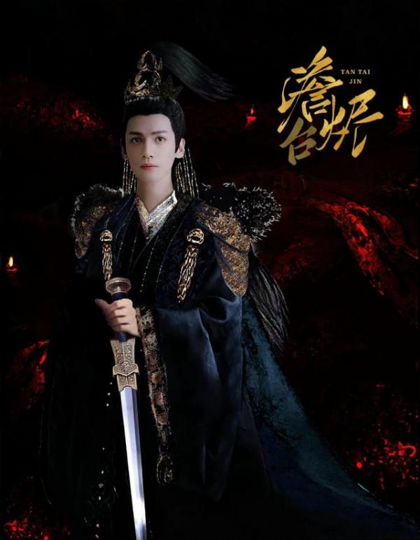 任嘉倫，羅雲熙、許凱的最新造型！誰的更勝一籌！誰是你的最愛？