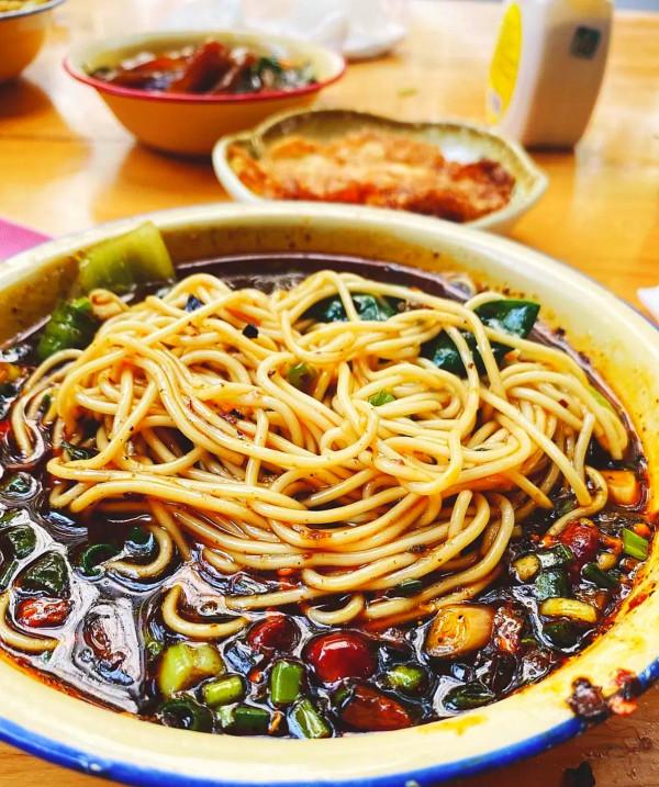 國慶假期咋個耍?重慶這5家館子別錯過!本地人推薦,地道老味道 國慶假期咋個耍?重慶這5家館子別錯過!本地人推薦,地道老味道