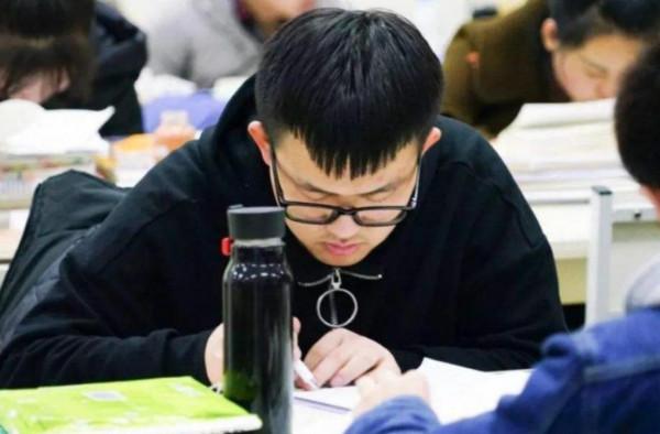 2022年考研時間確定之後,又有好訊息傳來,考研黨的春天要來了 2022年考研時間確定之後,又有好訊息傳來,考研黨的春天要來了