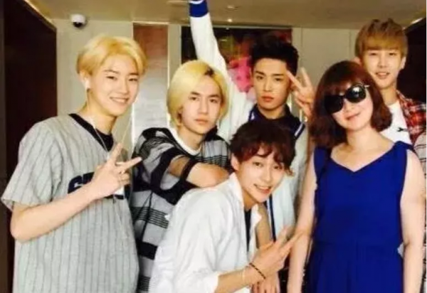 杜華退股！&OpenCurlyDoubleQuote;清朗&rdquo;下王牌孟美岐失靈？揭&OpenCurlyDoubleQuote;內娛教母&rdquo;成功秘訣