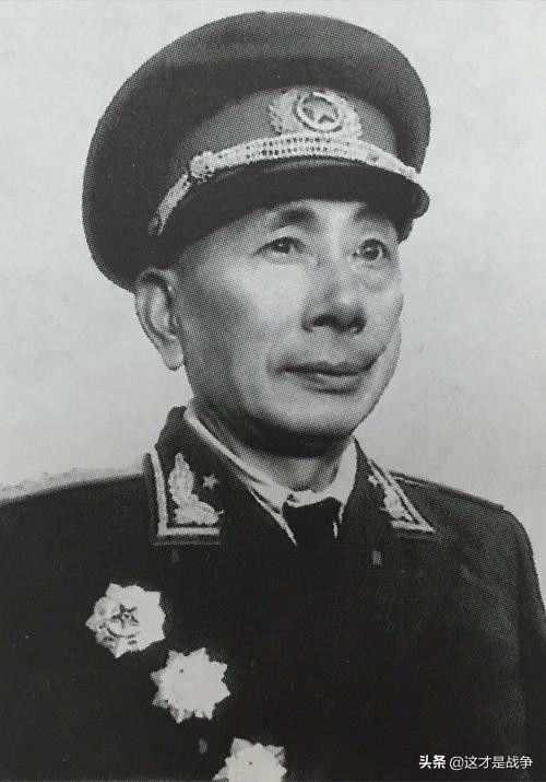 當毛主席再次看到她時，竟然高興地叫了起來：李堅真，你沒死啊