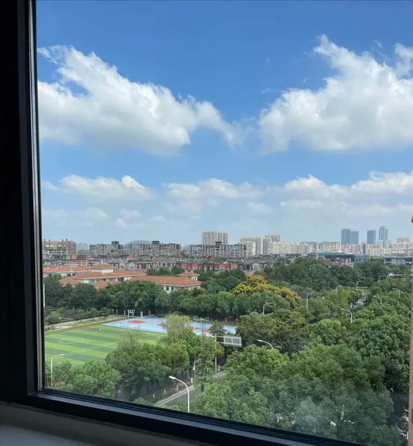 歷時一年的無風格裝修，滿足家人習慣的同時儲物功能也是滿滿的