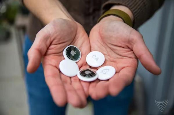 iOS最新測試版推出了新的AirTags反跟蹤功能