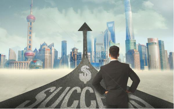 溫州80後白手起家，從22歲到39歲，營收1909億，不服不行