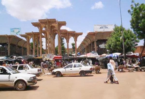 28年前中國姑娘遠嫁非洲黑人，從父母反對到中尼斷交，終修成正果