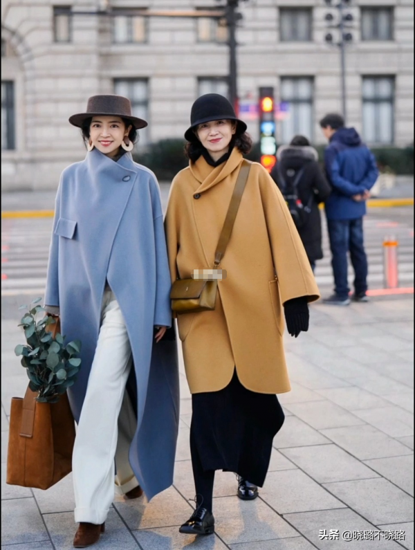 奔五奔六的女人，少穿這3種“顯老色”！顯老又土氣，看著很廉價