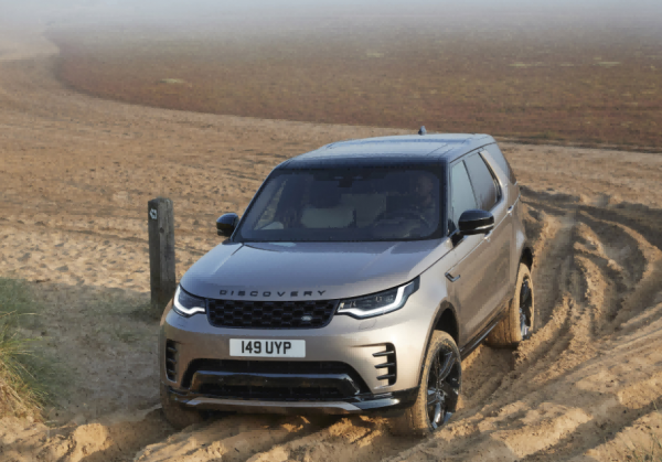 契合家庭所需的全能車型，全新路虎發現有何獨特魅力？