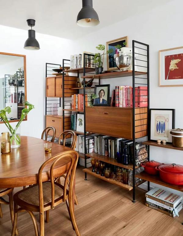 甜美女孩的頂樓小公寓,小而美還很敞亮,露臺喝酒聊天不要太愜意 甜美女孩的頂樓小公寓,小而美還很敞亮,露臺喝酒聊天不要太愜意