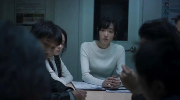 這才是港片新標杆，吳鎮宇演技爆棚，55歲的李麗珍依舊少女感十足