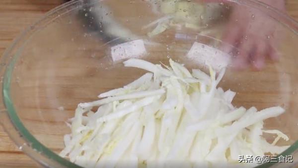 白菜最解饞的做法，我家一週吃3次，開胃又下飯，比大魚大肉還香