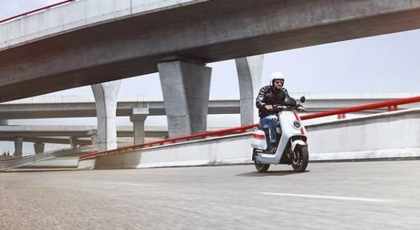 電摩能賣2萬你敢信?小牛電動NQiGT頂配版開售 電摩能賣2萬你敢信?小牛電動NQiGT頂配版開售