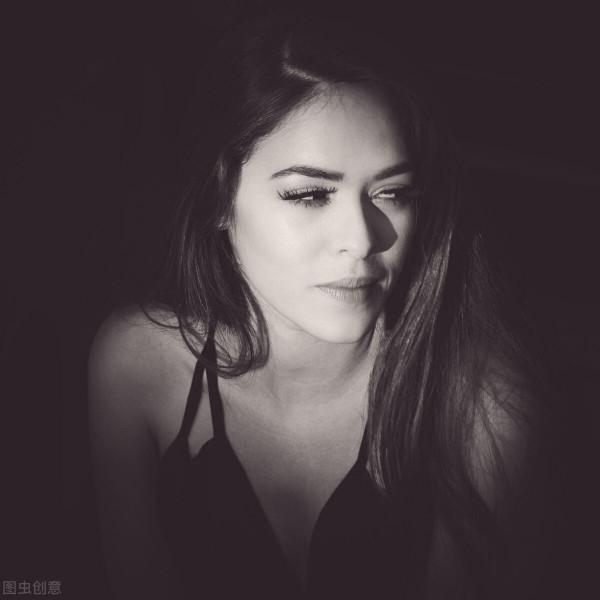 美國警察為私慾謀害女演員，兩次審判全部脫罪，FBI最終出手