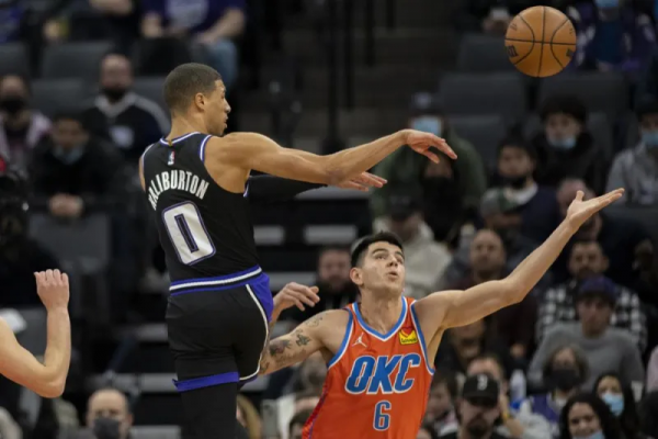 哈利伯頓：有人缺席的時候我得站出來，我對自己要求很高