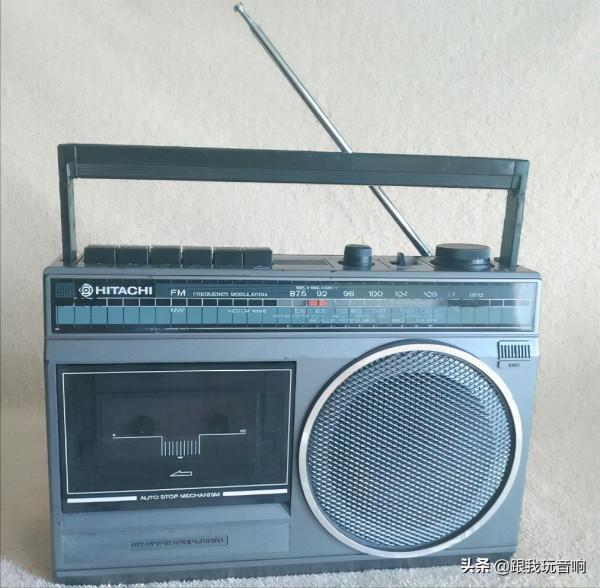 日立HITACHI TRK-510E 收錄機音響 2波段行動式收音機 日立HITACHI TRK-510E 收錄機音響 2波段行動式收音機