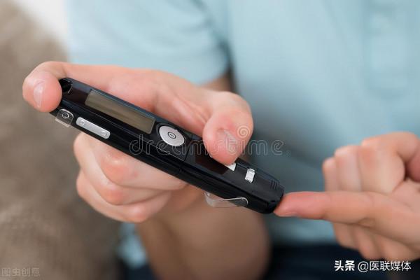 家中老人夜尿增多?可能與這4點原因有關,別總不上心 家中老人夜尿增多?可能與這4點原因有關,別總不上心