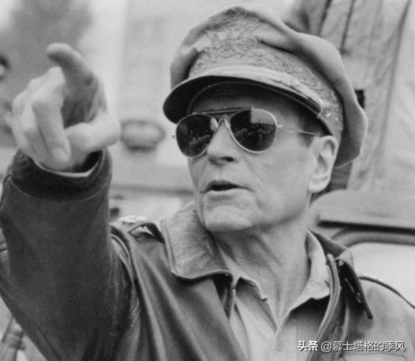 長津湖戰役，志願軍是從哪些地方跨過鴨綠江的，究竟有多難打？