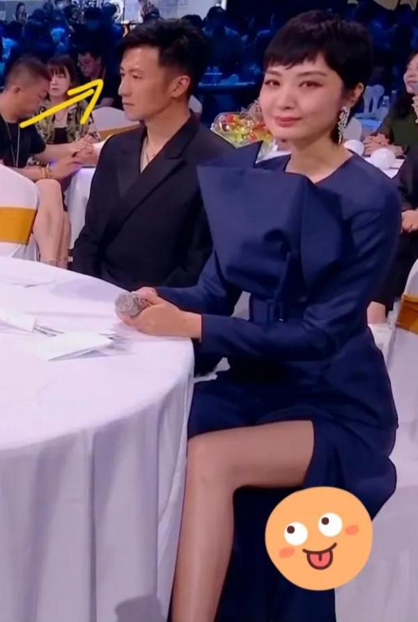 中秋晚會明星表情大賞:謝霆鋒聽王菲名字面無表情,鄧紫棋求掌聲 中秋晚會明星表情大賞:謝霆鋒聽王菲名字面無表情,鄧紫棋求掌聲