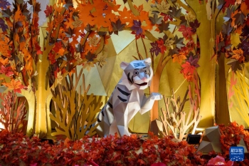 吉隆坡：&OpenCurlyDoubleQuote;紙藝花園&rdquo;迎春來「組圖」