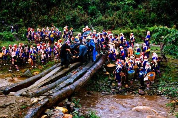 獨闖雲南，誤入“與世隔絕”原始古村落，差點以為是“時空穿越”