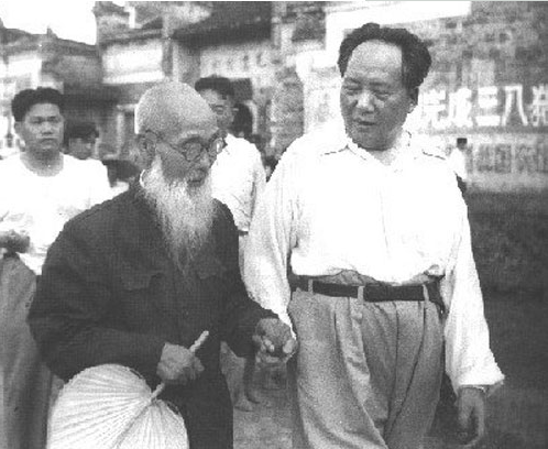 1959年毛主席回到韶山,會見親友時緊皺眉頭:怎麼沒請來毛碧珠? 1959年毛主席回到韶山,會見親友時緊皺眉頭:怎麼沒請來毛碧珠?