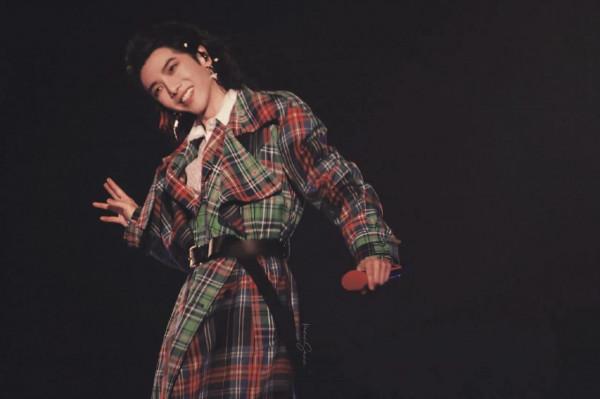 剛剛，歌王華晨宇加盟湖南衛視跨年晚會，和華晨宇一起跨年