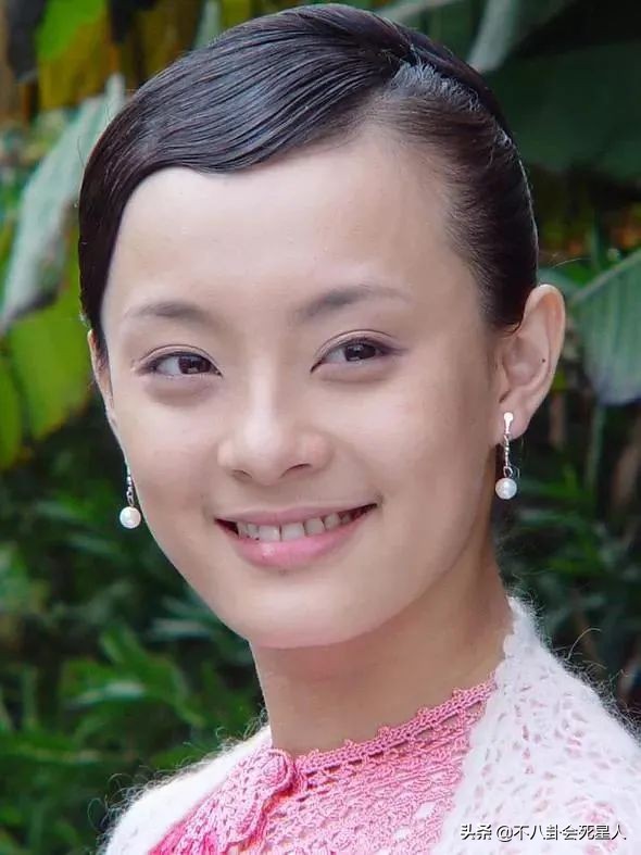 古裝美人敗給“髮際線”？少了劉海和額飾，“天仙”顏值都救不了