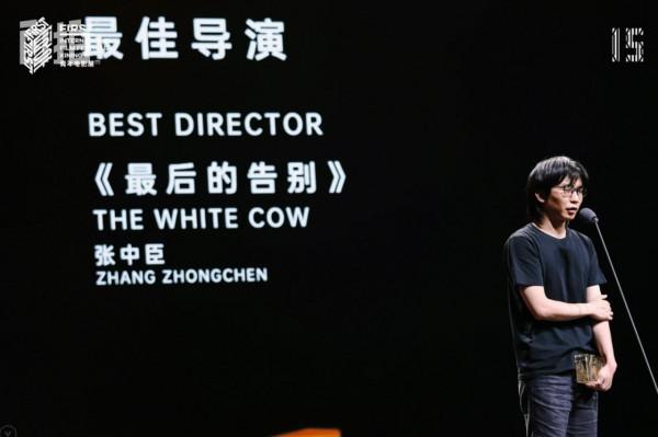 我，當過工人、做過保安，從小自卑，卻拿到了電影“最佳導演”獎